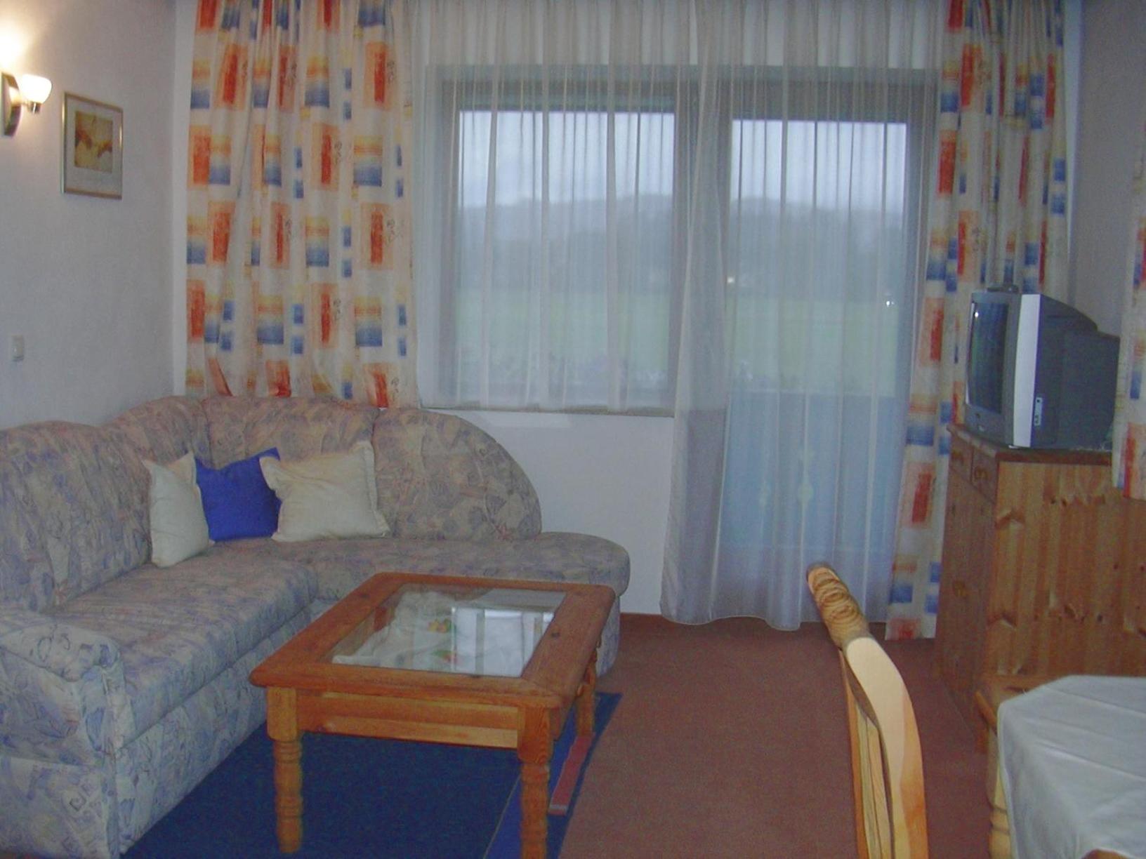 Haus Margit Apartamento Kössen Quarto foto
